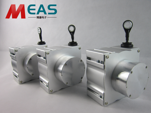 拉線式位移編碼器如何實現(xiàn)拉頭萬向旋轉